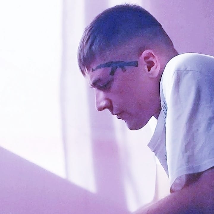 Rosolina, muore nel sonno a 24 anni: mistero sulla morte di Enrico