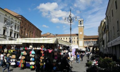Coronavirus: a Rovigo mercati aperti