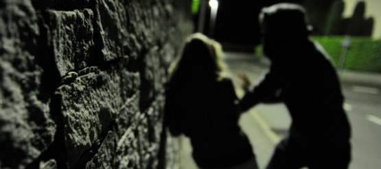 Via al processo al giovane che palpeggiò una giovane turista a Rosolina