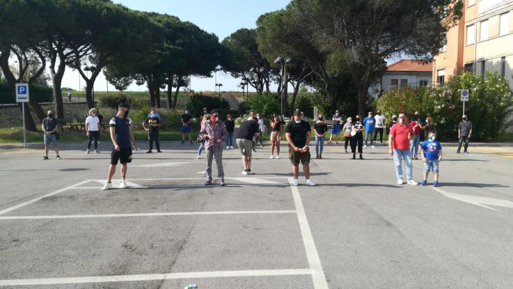 Porto Tolle: il Movimento delle mascherine tricolori tornano in piazza