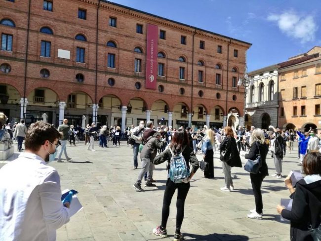 Fase 2: anche a Rovigo scendono in piazza i commercianti