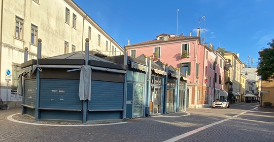 Rovigo, addio al chiosco di Piazza Merlin