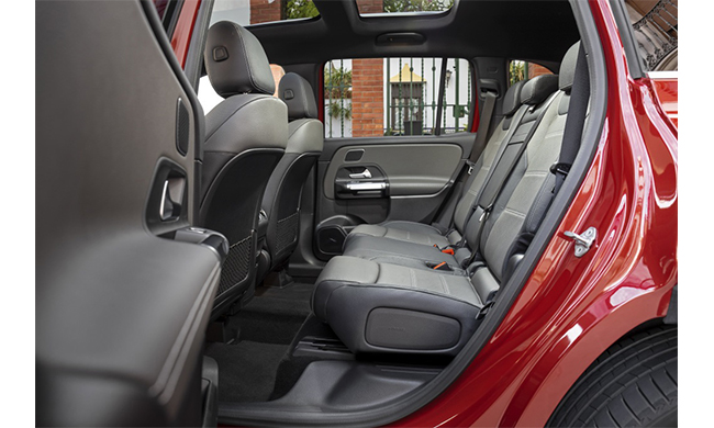 Mercedes-Benz GLC, design sportivo con il meglio di comodità e sicurezza