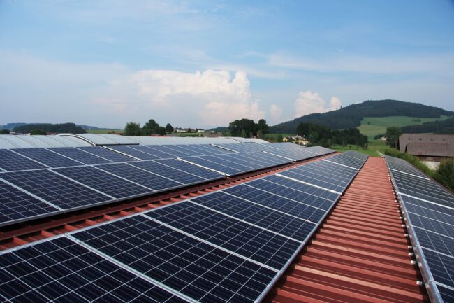 Coldiretti: “Il fotovoltaico che ci piace è quello che tocca il cielo, non la terra”