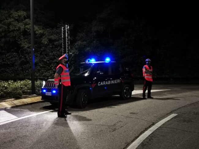 Ubriaco non si ferma all’alt dei Carabinieri, inseguimento tra Salara, Canda e Badia Polesine