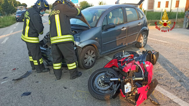 Le foto degli incidenti sull’A13 e a Fratta Polesine