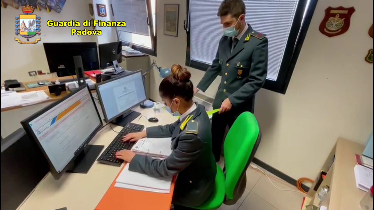 Scandalo “Candidopoli”, liste false e consiglieri eletti a loro insaputa: arresti anche a Rovigo