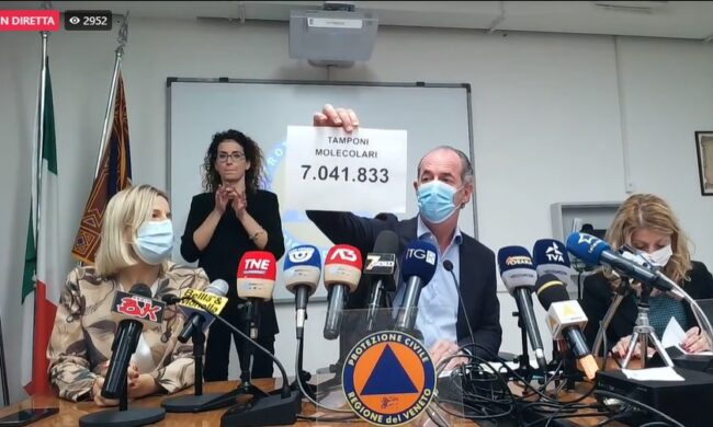 Covid, Zaia: “Favorevoli alla terza dose per tutti, no all’obbligo vaccinale” | + 539 positivi | Dati 27 ottobre 2021