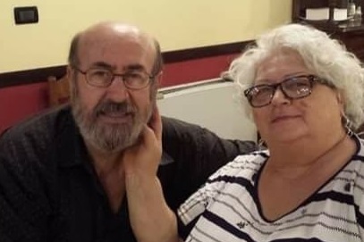 Marito e moglie muoiono di Covid a Natale: aspettavano la terza dose