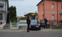 Ubriaco al volante, viene fermato dai Carabinieri: nell'auto il "bottino" trafugato da una ditta di Bergantino