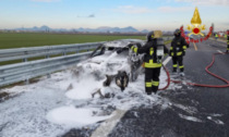 Autostrada A13 bloccata, le foto dei due incidenti in contemporanea: traffico paralizzato