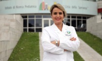 L'immunologa Antonella Viola spinge per la quarta dose di vaccino ai fragili: "La pandemia non è finita"