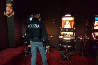 Scoperta una sala giochi illegale a Giacciano con Baruchella