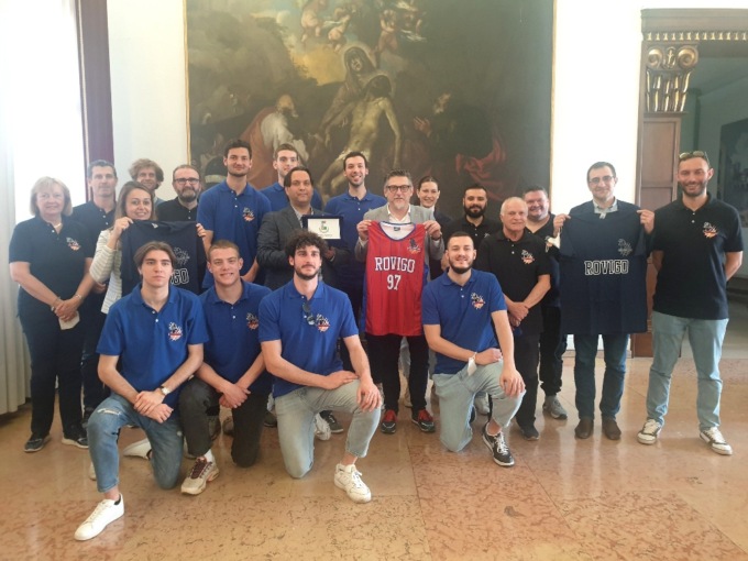 Nuovo Basket Rovigo vola in Serie C: grande festa a Palazzo Nodari