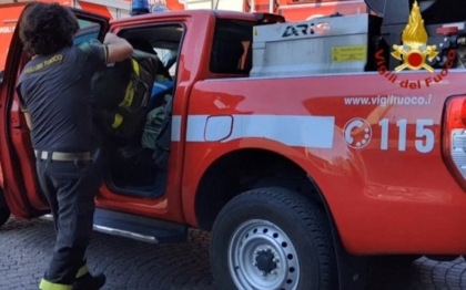 Fratta Polesine, scontro tra due camion: mezzi distrutti e un ferito tra le lamiere