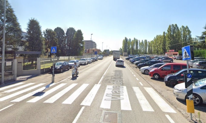 Travolto e ucciso fuori dalla ditta: morto il 53enne Davide Milan