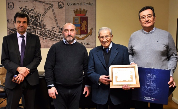 La storia di Antonio Giuseppe Sergi: a 97 anni è il poliziotto più anziano del Polesine