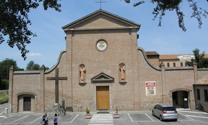 Convento a rischio chiusura, fedeli pronti a tutto: "Non portateci via questo pezzo di cuore"