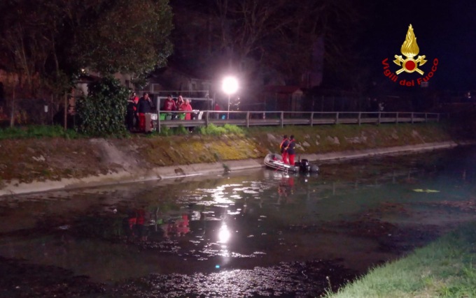 Tragedia nell’Adigetto: bimbo di 4 anni si allontana da casa, ritrovato morto nel canale