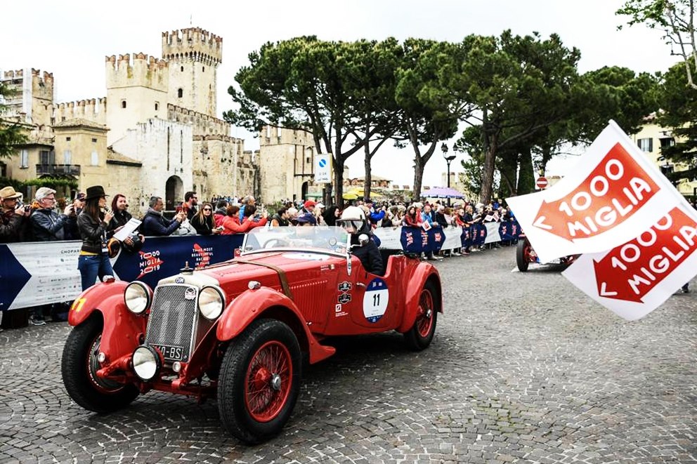 MilleMiglia, la corsa delle auto storiche passa anche da Occhiobello