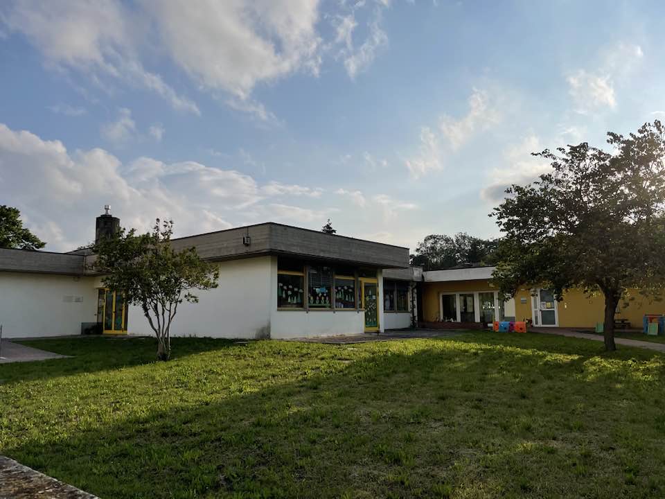 Poche iscrizioni alla scuola primaria di Fratta Polesine: la prima classe verrà trasferita, ma i cittadini non ci stanno 