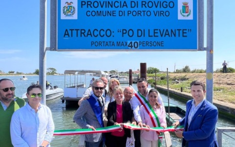 Inaugurato il “passo barca”: il nuovo servizio sperimentale di trasporto fluviale