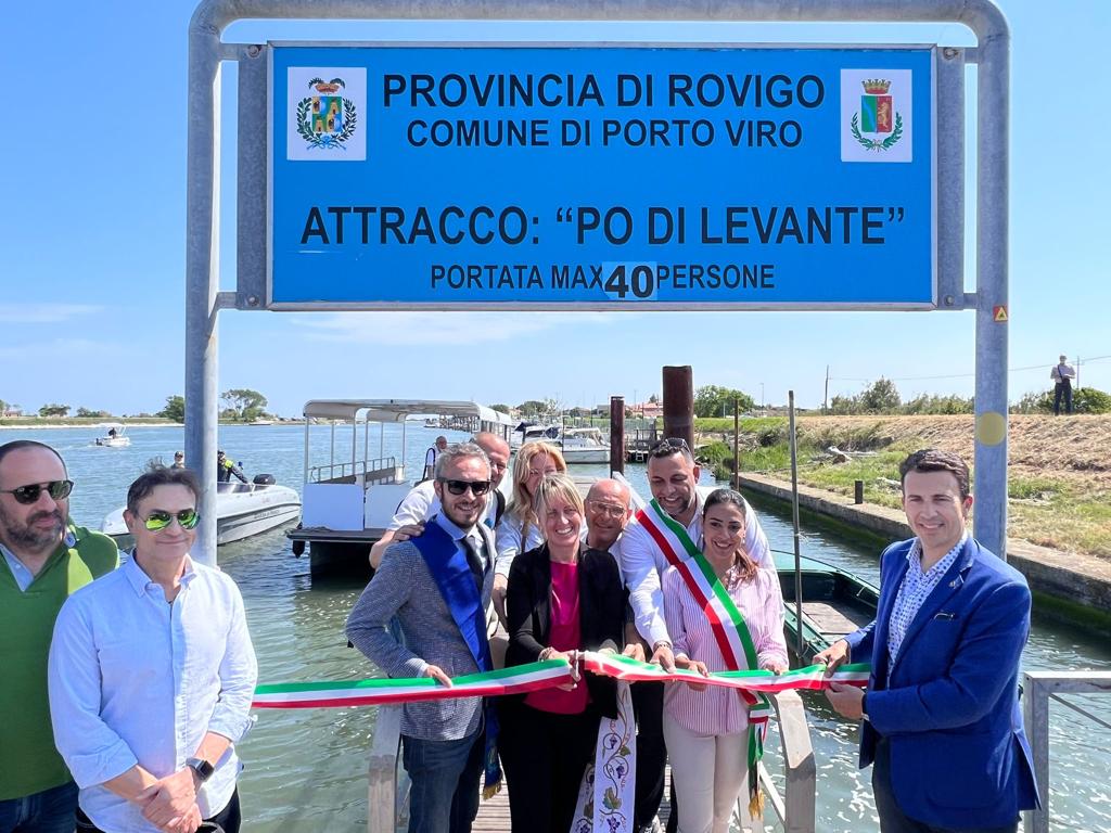 Inaugurato il “passo barca”: il nuovo servizio sperimentale di trasporto fluviale