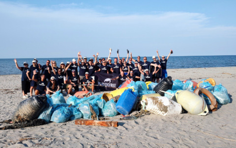 850 kg di rifiuti raccolti sulle spiagge di Porto Tolle: “Piccole, grandi azioni per il cambiamento”