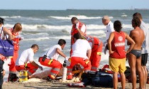 Tragedia a Rosolina Mare: 49enne muore per un infarto mentre è in acqua