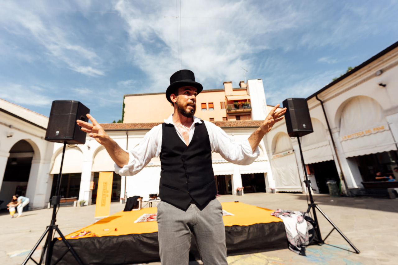 Il teatro siete voi 2023: fiabe e magia a Canda con “Pandifiaba”
