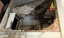 Fuga di gas, terrore a Lendinara: esplode l'appartamento di una palazzina. Ferito gravemente il proprietario