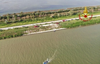 Pescatore caduto nel Po: continuano le ricerche