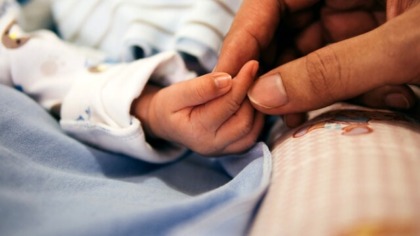 Mamma del bambino morto, la difesa chiede la scarcerazione