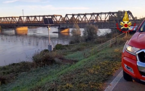 La piena dell’Adige passa senza danni ma è nuova allerta per domani