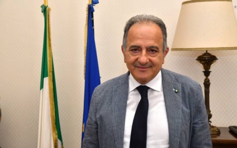 Emergenza granchio blu, l’ex Prefetto di Rovigo Enrico Caterino nominato commissario straordinario