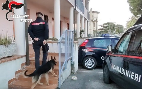 Scatta l’arresto per due spacciatori