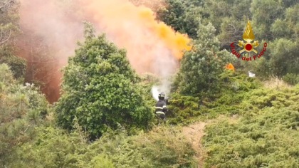 Incendio alla pineta di Porto Caleri …ma è solo un’esercitazione