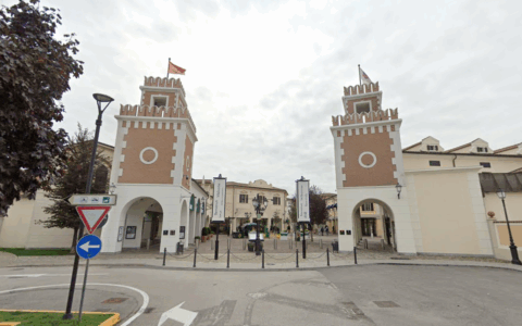 Doppio furto nell’outlet veneziano, denunciata una 24enne rodigina