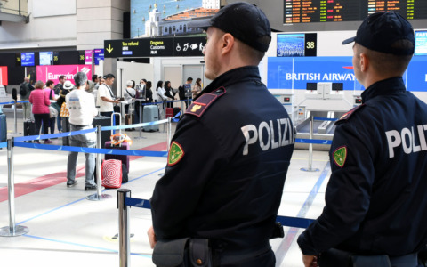 Dichiarato scomparso, ma viene ritrovato in stato confusionale all’aeroporto Marco Polo