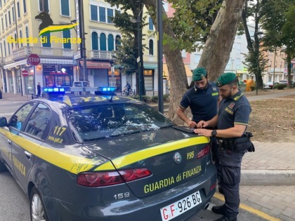 Scoperti 7 lavoratori in nero in due ristoranti del Rodigino