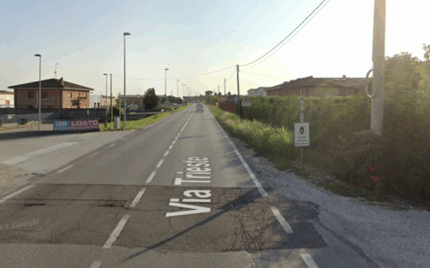 Perde il controllo dell’auto e finisce contro un palo a Ceregnano, morto un 62enne