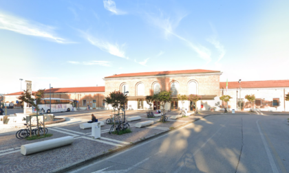 Lite davanti alla stazione di Rovigo degenera in un'aggressione con taglierino, arrestato 29enne