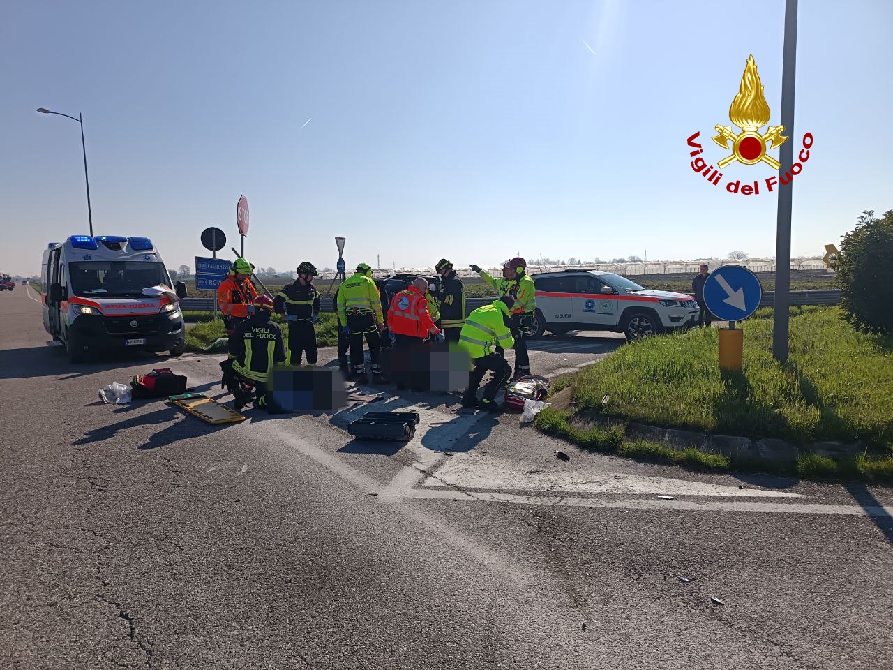 Scontro tra due auto a Begantino 1