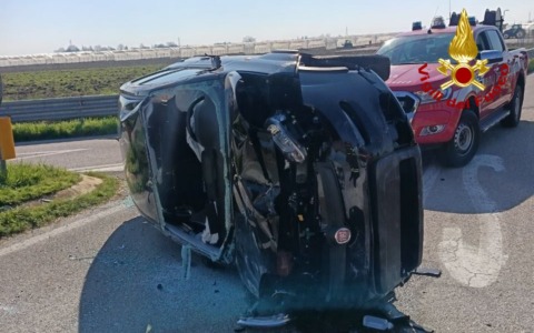 Scontro tra due auto a Bergantino: feriti i conducenti