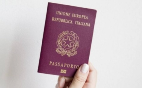 Primi effetti del decreto sulla stretta alle richieste di cittadinanza: 200 domande di cassa integrazione