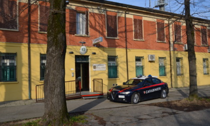 Due Carabinieri aggrediti e finiti in pronto soccorso dopo essere stati aggrediti: il sindacato “Servono strumenti come il taser”
