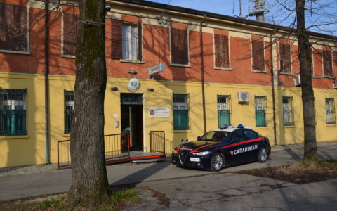 Due Carabinieri aggrediti e finiti in pronto soccorso dopo essere stati aggrediti: il sindacato “Servono strumenti come il taser”