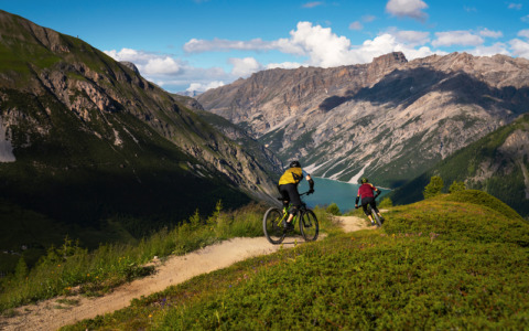 ABOVE | The Bike Experience: a Livigno il festival che celebra la bici tra adrenalina, natura e innovazione