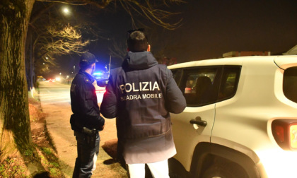 Dai domiciliari al carcere il rumeno che sabato accoltellò l'albanese in centro