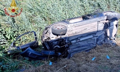 Scontro frontale sulla SP37, grave una 48enne